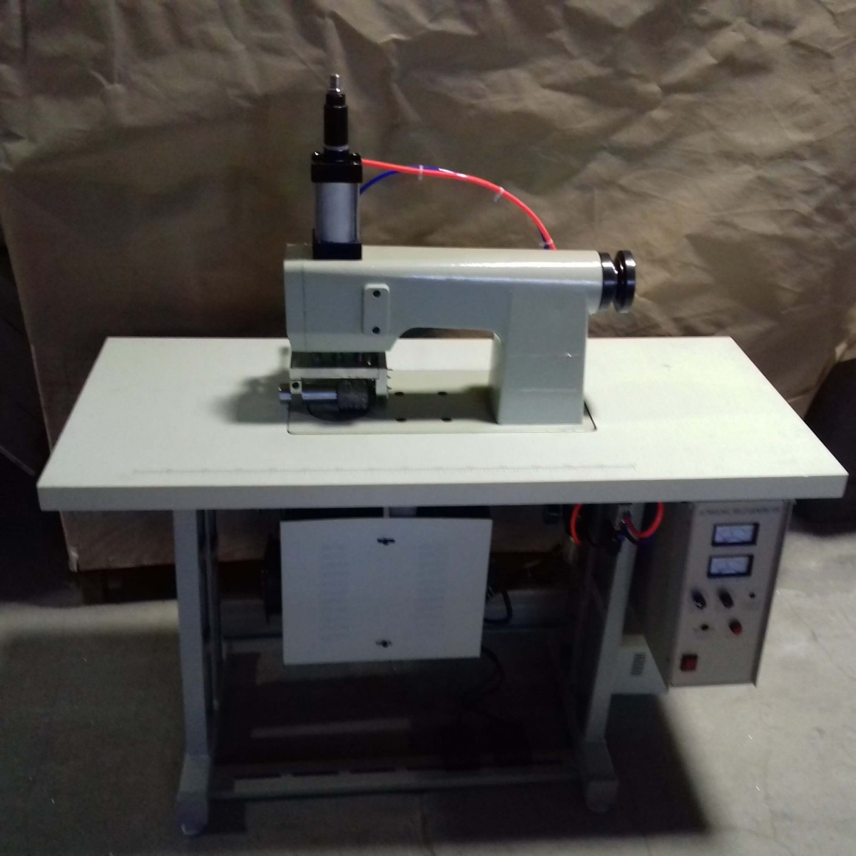 Ультразвуковые швейные машины